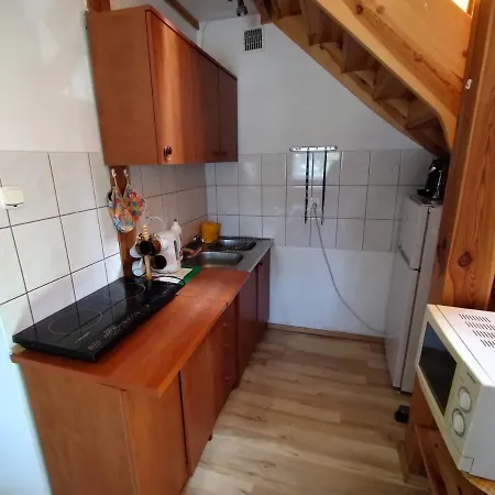 Całoroczny Pod Sosnami